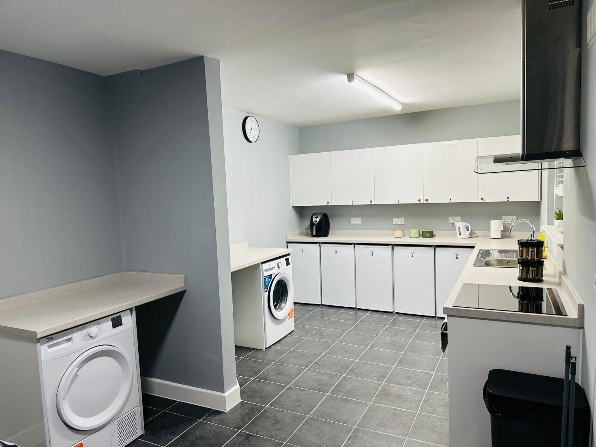 Cosy En-Suite Double Room1 Heathrow Accommodation Northolt  Exterior photo